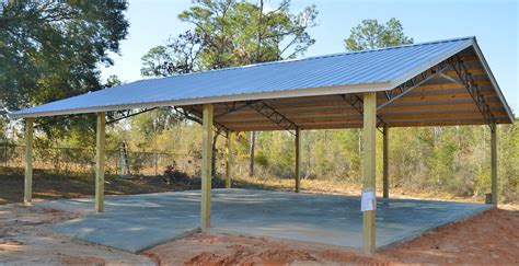 pole barn with metal trusses